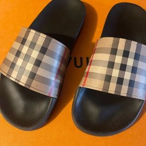Kids Burberry Slides